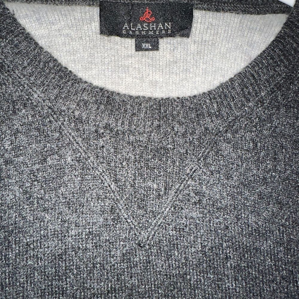 Gray Crewneck Sweater 100% Cashmere - Picture 2 of 4